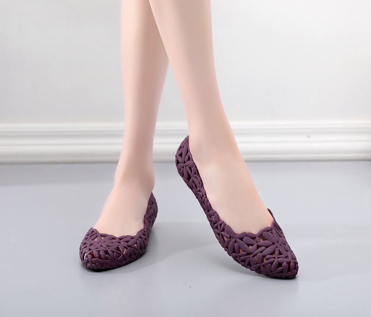 Pure color pointed toe jelly shoes Purple