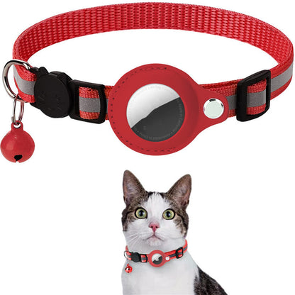 Reflective and waterproof pet collar with AirTag holder