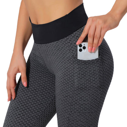 Women's hip-lifting yoga pants with sculpting design